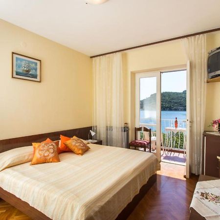 Villa Malfi Затон Екстер'єр фото