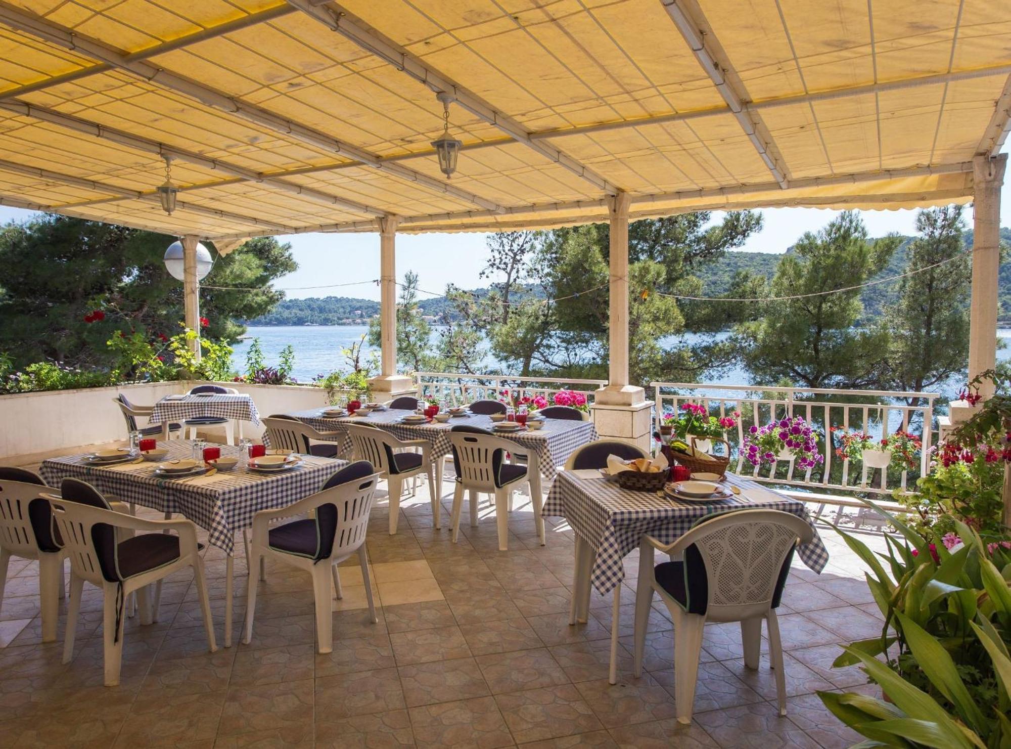 Villa Malfi Затон Екстер'єр фото