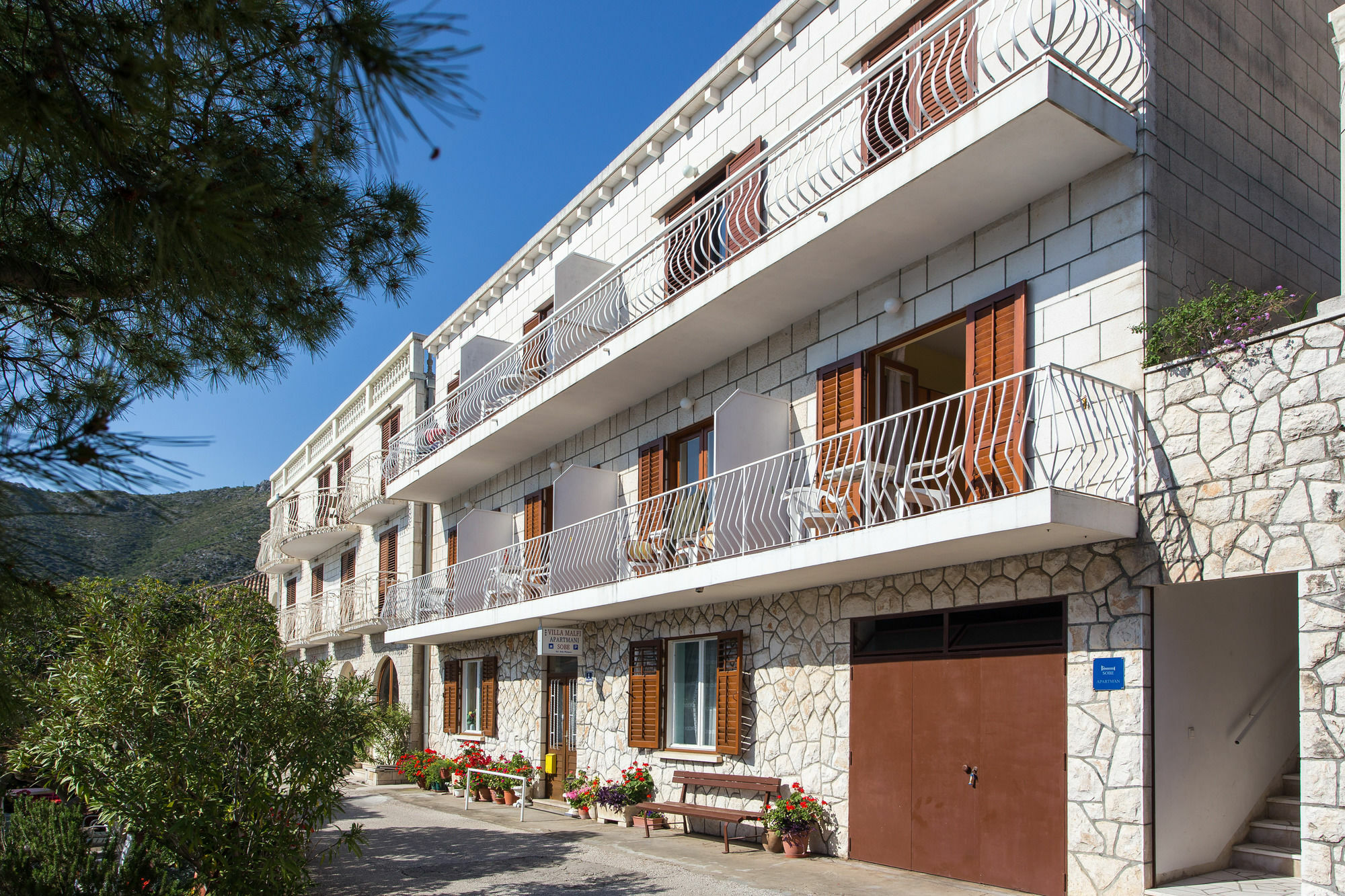 Villa Malfi Затон Екстер'єр фото